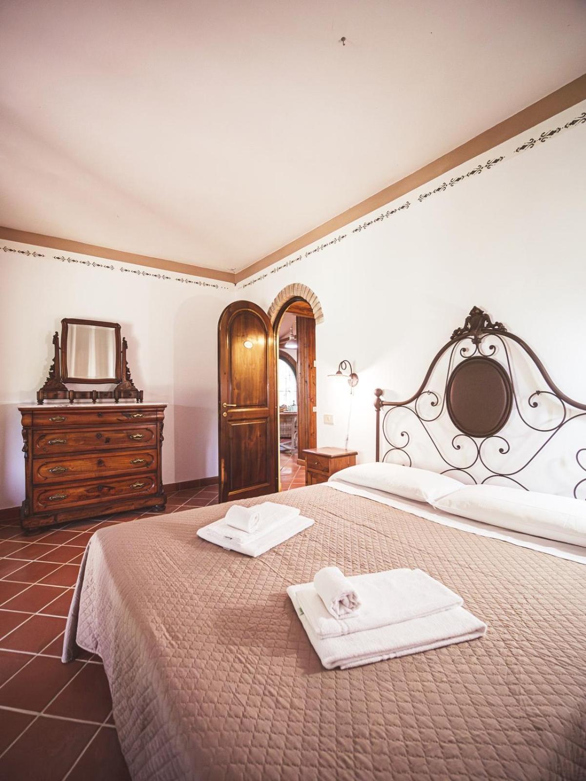 Apartmán Relais Casale Il Poggetto - Olivo 1 By Zoom In Earth Cecina  Exteriér fotografie